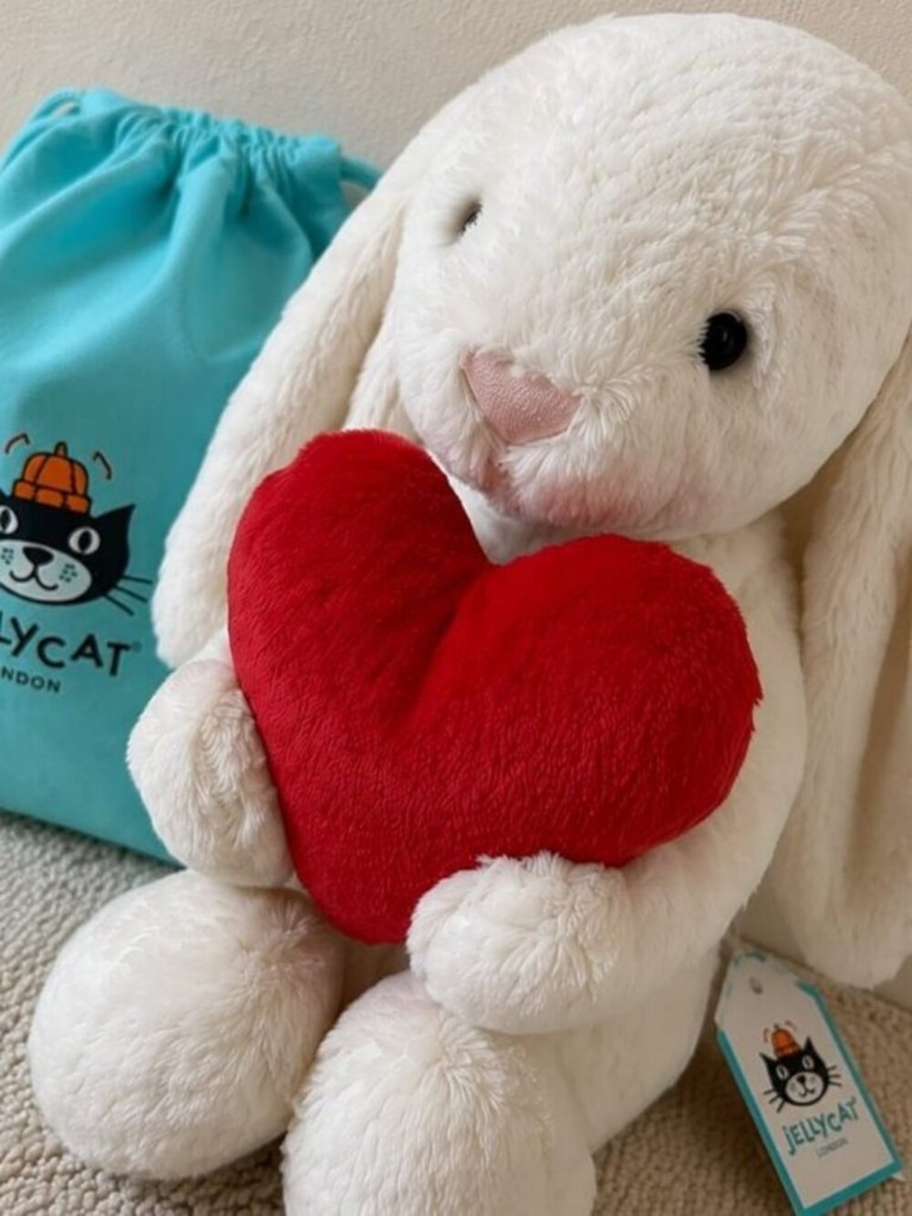 Jellycat Bashful Red Love Heart Bunny Plush Stuffed Animal Toy Valentine NEW NWT